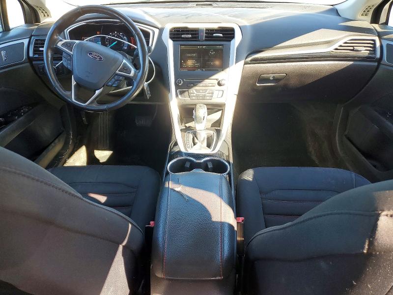 Photo 8 from auction – 2016 FORD FUSION SE with VIN 3FA6P0H75GR210701