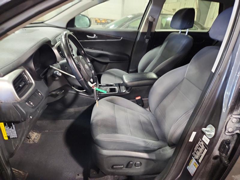 Photo 7 from auction – 2017 KIA SORENTO LX with VIN 5XYPGDA37HG336888