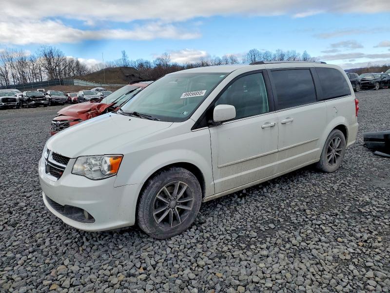 DODGE GRAND CARA 2017 with VIN 2C4RDGCG2HR596369 - Photo from auction
