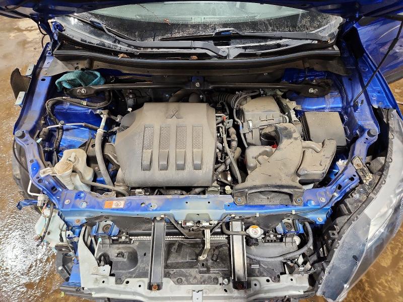 Photo 12 from auction – 2018 MITSUBISHI ECLIPSE CR with VIN JA4AT3AA7JZ048736