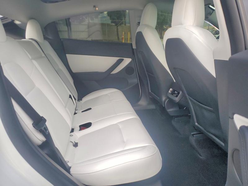 Photo 11 from auction – 2022 TESLA MODEL Y with VIN 7SAYGDEF0NF489465