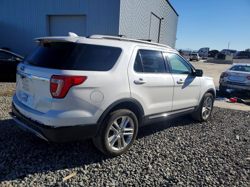 Photo 3 from auction – 2016 FORD EXPLORER X with VIN 1FM5K8D82GGD29813