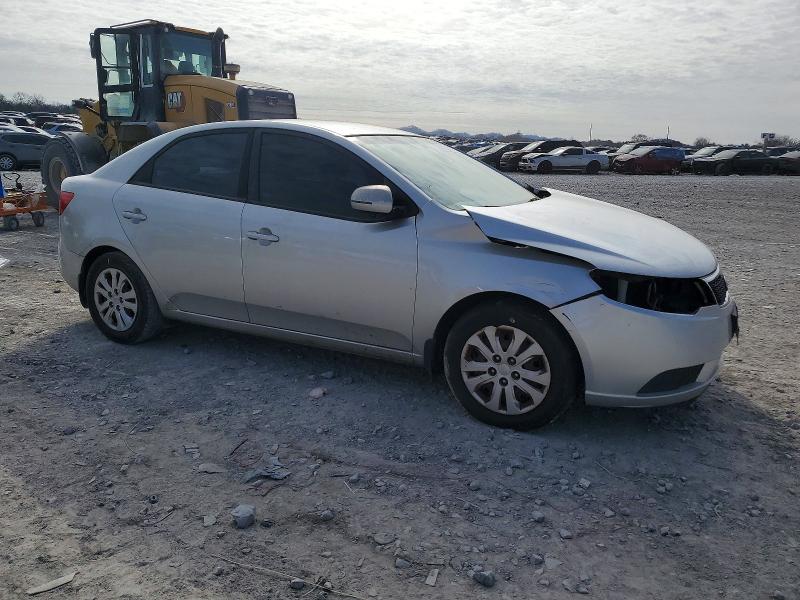 Photo 4 from auction – 2012 KIA FORTE EX with VIN KNAFU4A22C5606099