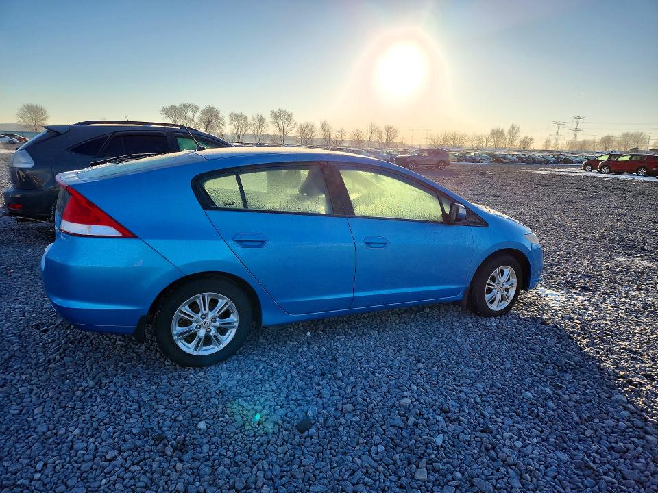Photo 3 from auction – 2010 HONDA INSIGHT with VIN JHMZE2H79AS019172