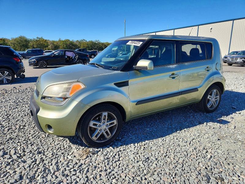 KIA SOUL + 2011 с VIN KNDJT2A27B7220592 - Фото с аукциона