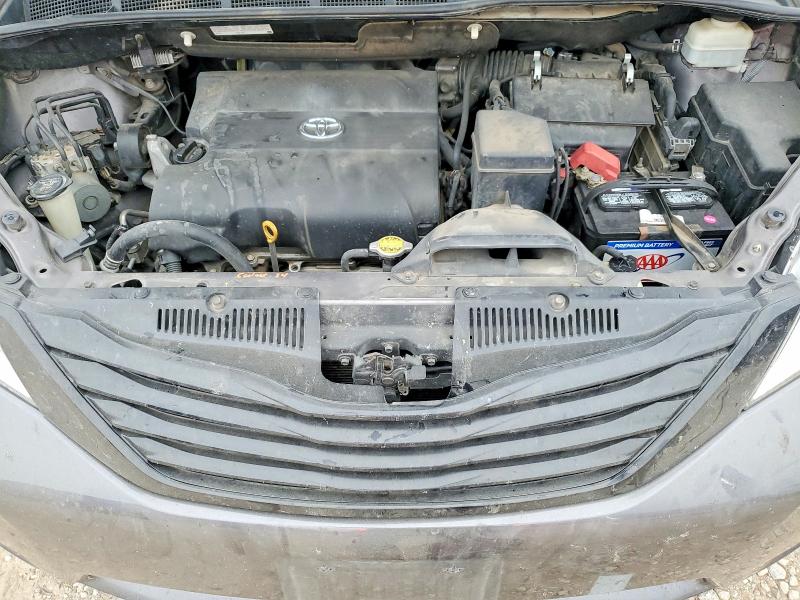 Photo 12 from auction – 2012 TOYOTA SIENNA with VIN 5TDZK3DC6CS182229