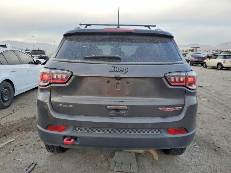 Photo 6 from auction – 2017 JEEP COMPASS with VIN 3C4NJDDB7HT689555