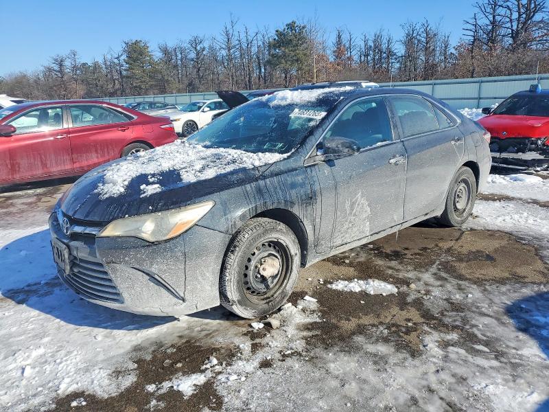 TOYOTA CAMRY LE 2015 with VIN 4T4BF1FK5FR495658 - Photo from auction