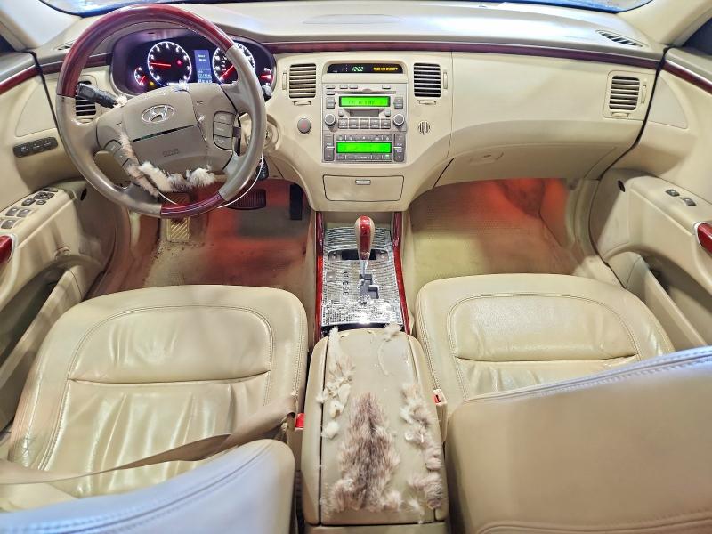 Photo 8 from auction – 2007 HYUNDAI AZERA SE with VIN KMHFC46F47A183388