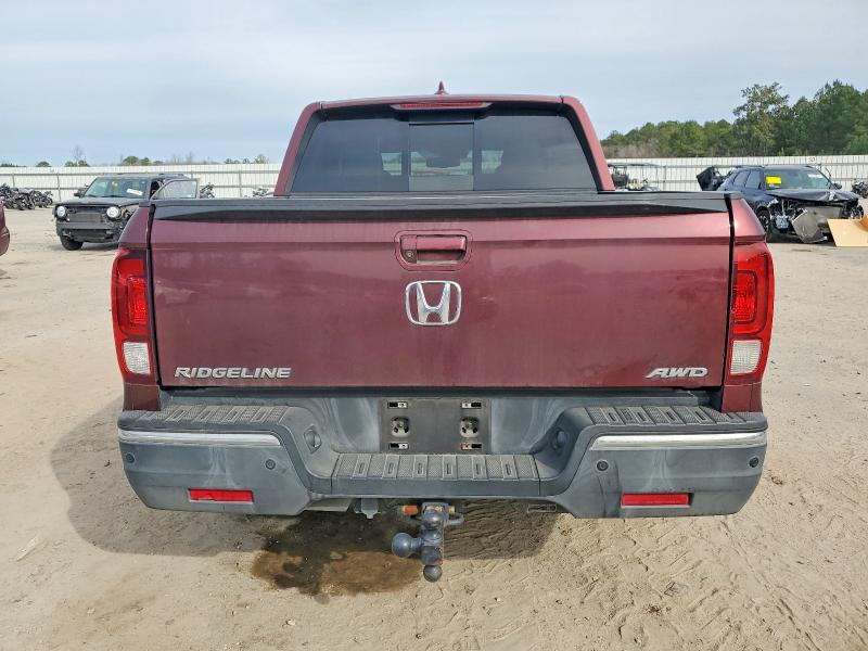 Фото 6 с аукциона – 2017 HONDA RIDGELINE с VIN 5FPYK3F76HB034029