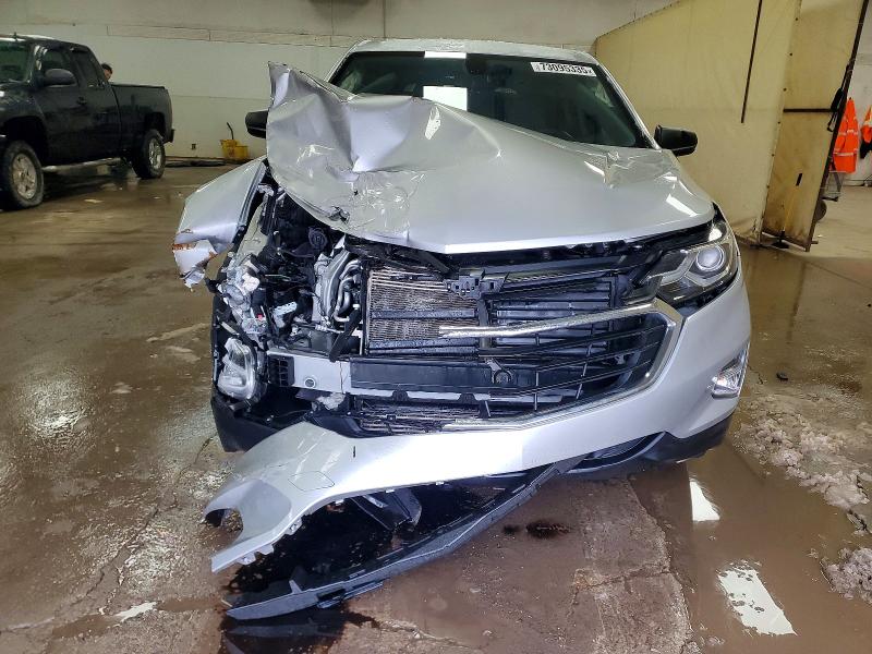 Photo 5 from auction – 2019 CHEVROLET EQUINOX with VIN 3GNAXHEV3KS617091
