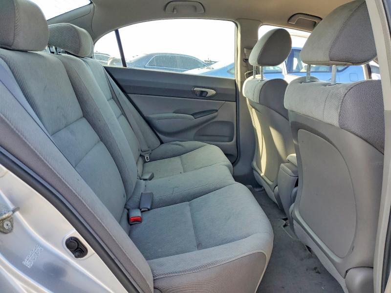 Photo 10 from auction – 2010 HONDA CIVIC LX with VIN 19XFA1F51AE069644