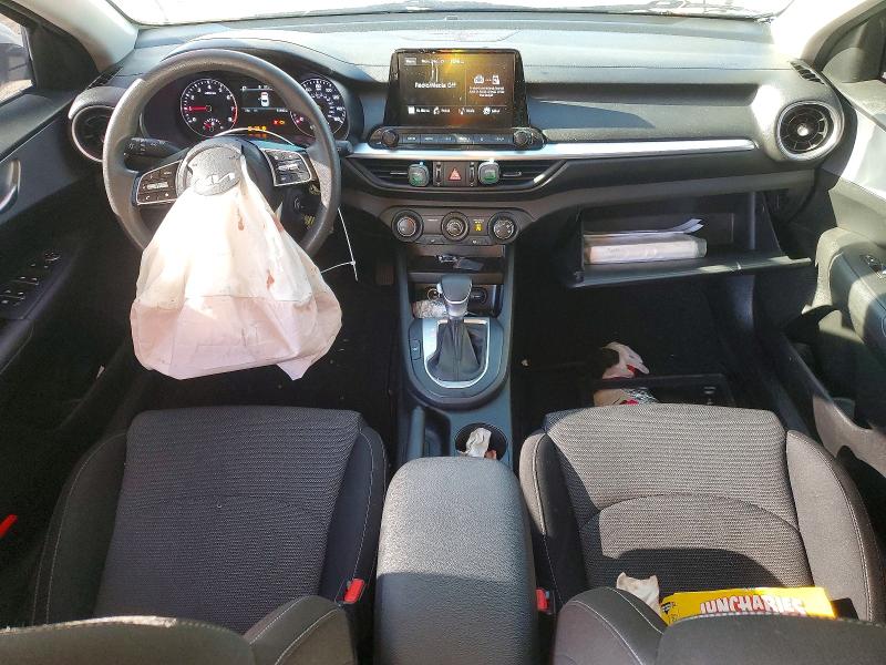 Photo 8 from auction – 2023 KIA FORTE with VIN 3KPF24AD1PE545848