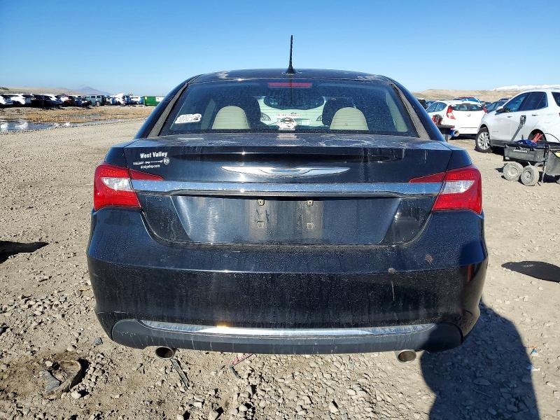 Photo 6 from auction – 2012 CHRYSLER 200 TOURIN with VIN 1C3CCBBG6CN125252