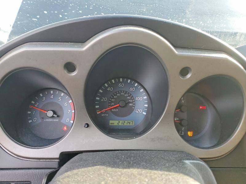 Photo 9 from auction – 2002 NISSAN FRONTIER C with VIN 1N6ED29Y72C384999