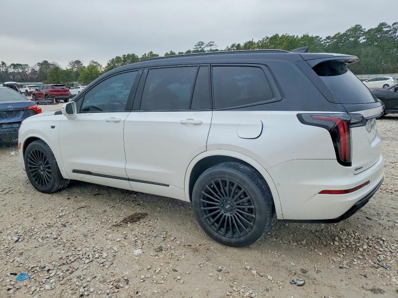 Photo 2 from auction – 2020 CADILLAC XT6 with VIN 1GYKPGRS8LZ196152
