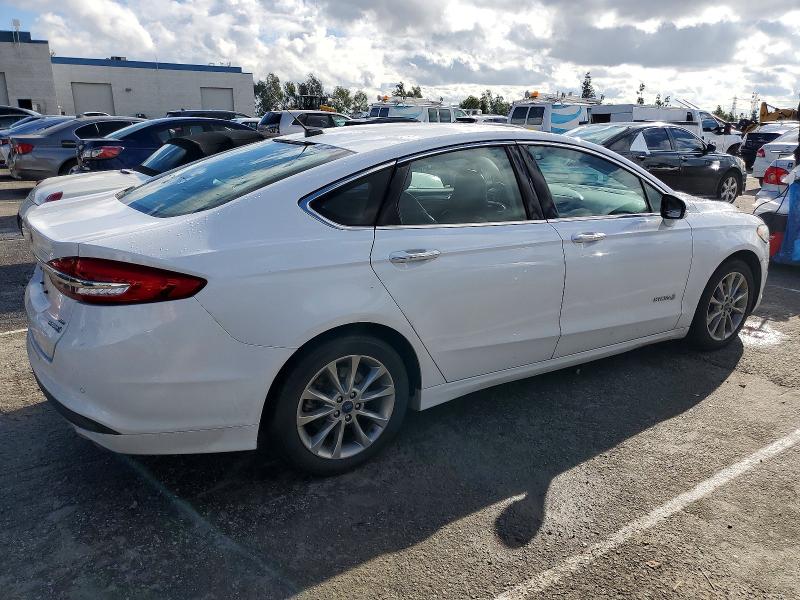 Фото 3 с аукциона – 2017 FORD FUSION с VIN 3FA6P0LU8HR408946