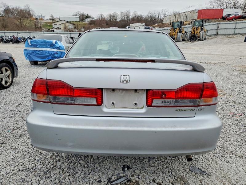 Photo 6 from auction – 2002 HONDA ACCORD with VIN 1HGCG56612A037168
