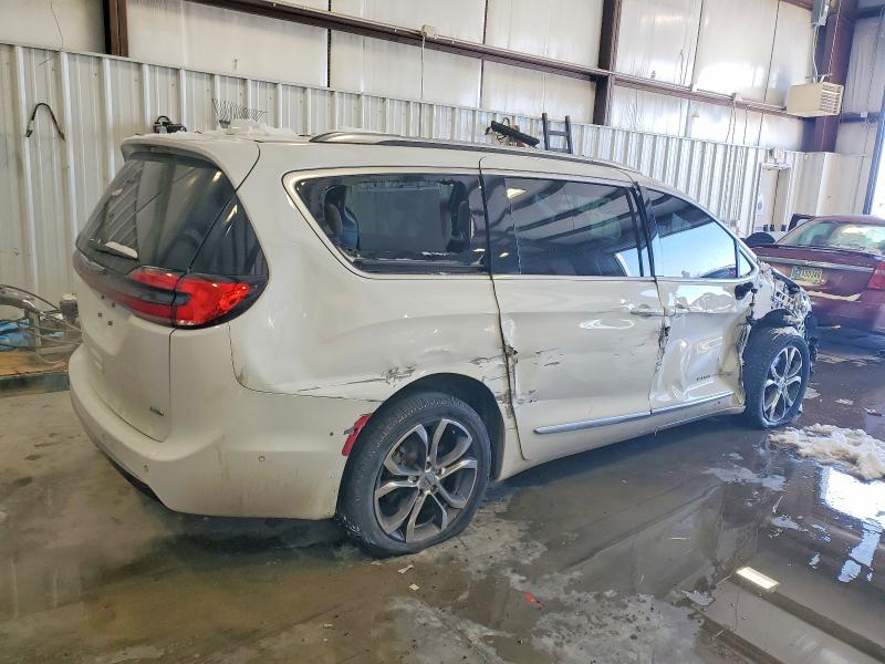 Photo 3 from auction – 2021 CHRYSLER PACIFICA with VIN 2C4RC3PG5MR525652