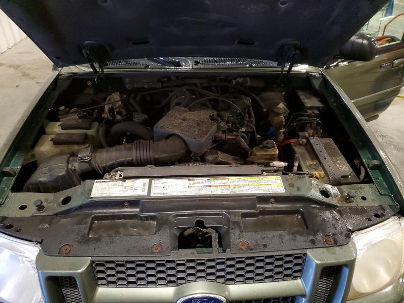 Photo 11 from auction – 2001 FORD EXPLORER S with VIN 1FMZU77E51UB27936