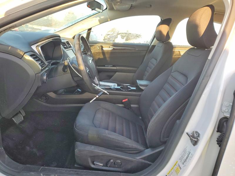 Photo 7 from auction – 2016 FORD FUSION with VIN 3FA6P0H70GR255481
