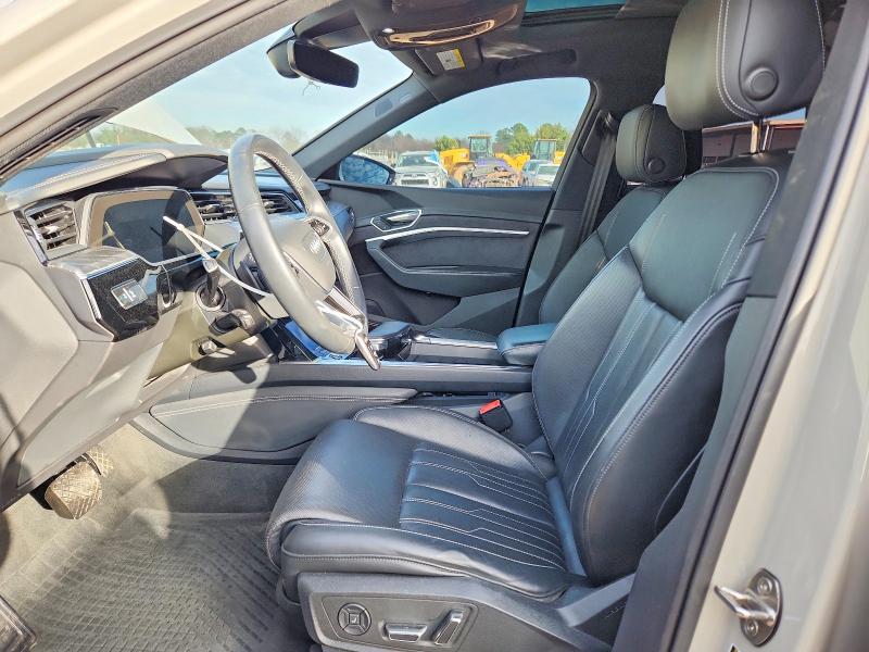 Photo 7 from auction – 2022 AUDI E-TRON CHR with VIN WA1VABGE6NB033459