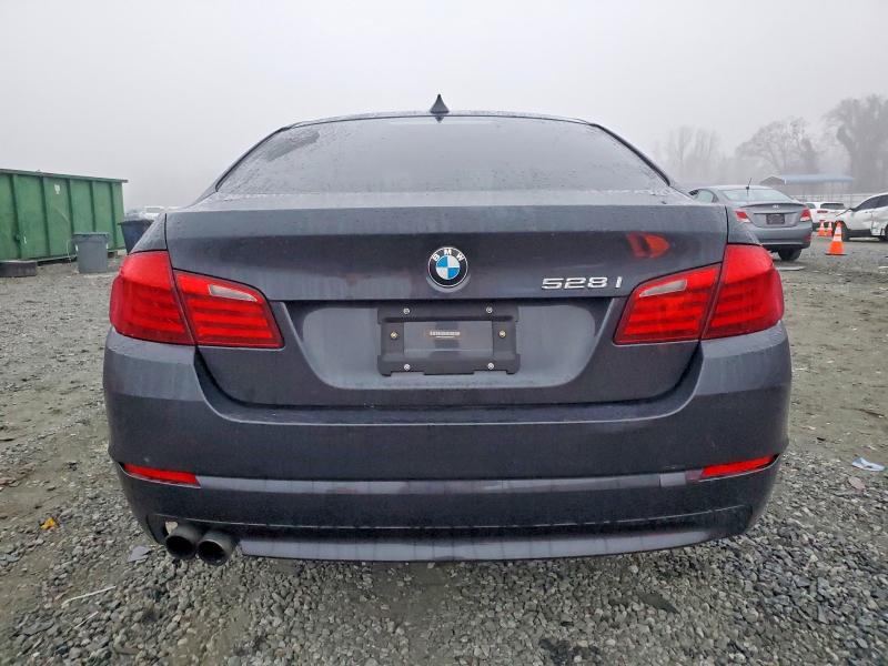 Photo 6 from auction – 2013 BMW 528 I with VIN WBAXG5C59DDY35217