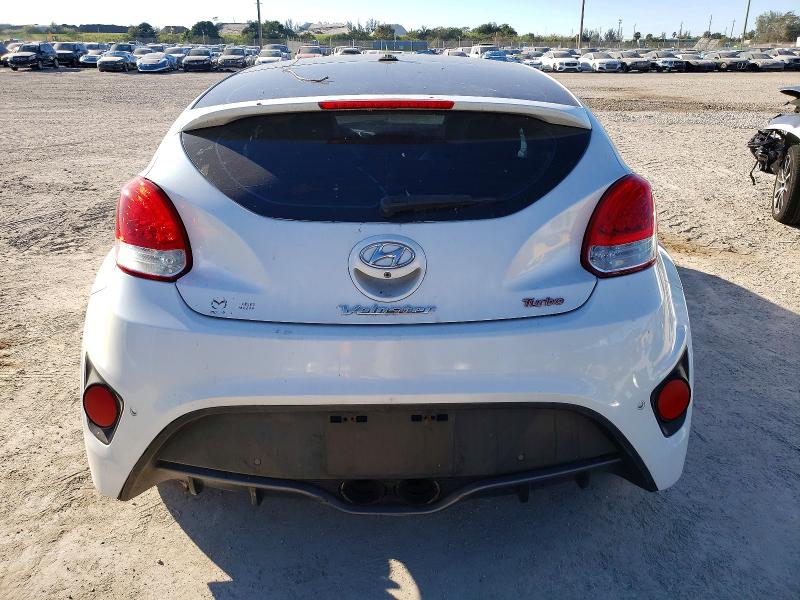 Photo 6 from auction – 2015 HYUNDAI VELOSTER with VIN KMHTC6AEXFU222477