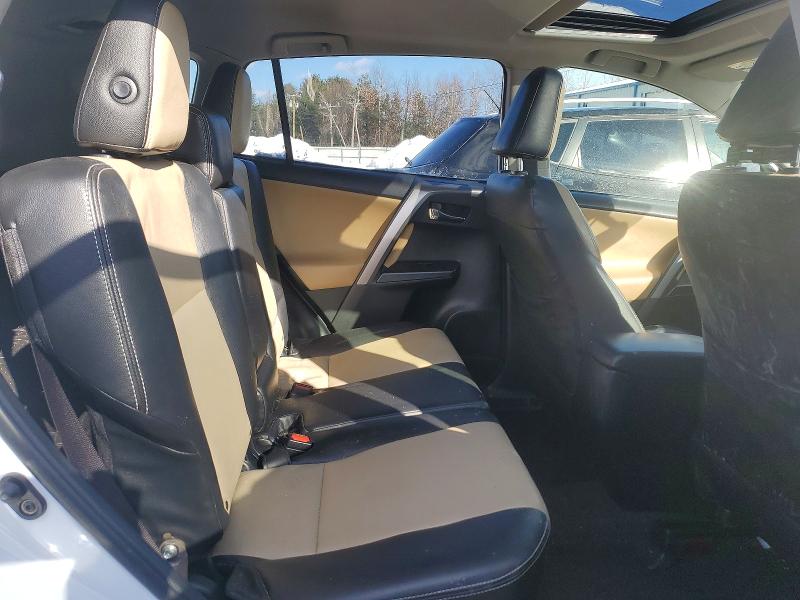 Photo 11 from auction – 2016 TOYOTA RAV4 XLE with VIN JTMRFREV9GD184078