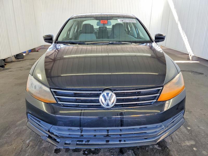 Photo 5 from auction – 2017 VOLKSWAGEN JETTA with VIN 3VW2B7AJ3HM332295