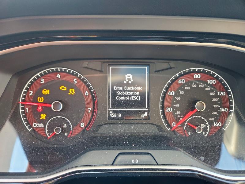 Photo 9 from auction – 2020 VOLKSWAGEN JETTA with VIN 3VWCB7BU7LM040591