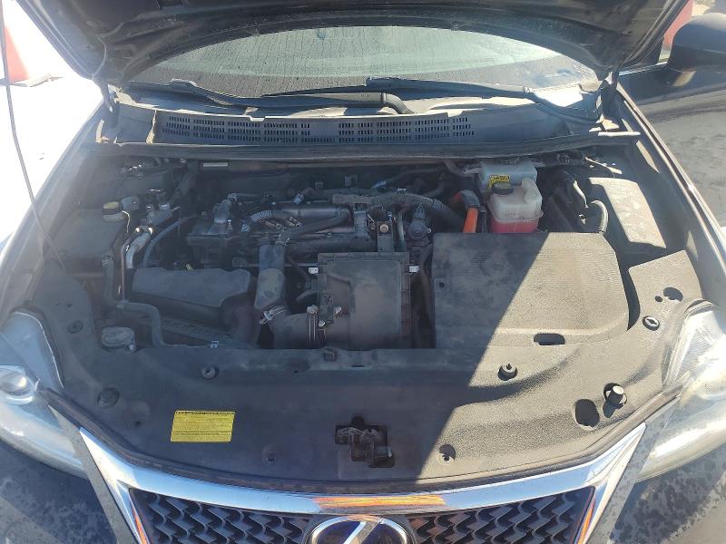 Photo 11 from auction – 2014 LEXUS CT 200 with VIN JTHKD5BH8E2175054