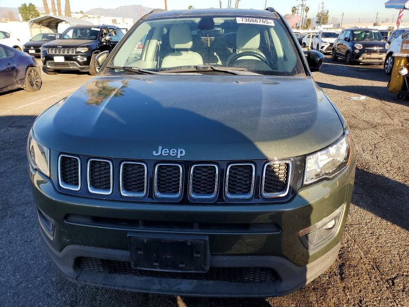 Photo 5 from auction – 2018 JEEP COMPASS with VIN 3C4NJCBB0JT181821