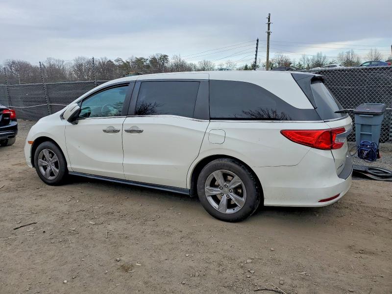 Photo 2 from auction – 2018 HONDA ODYSSEY with VIN 5FNRL6H79JB104119