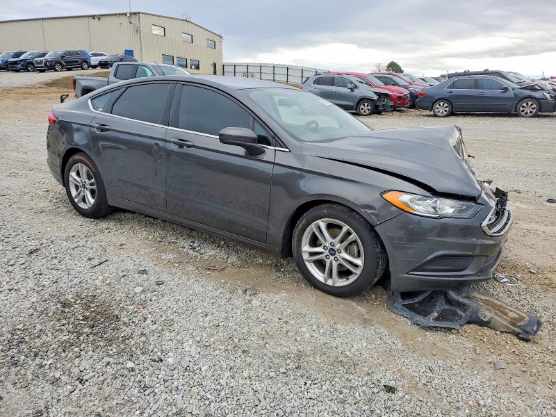 Photo 4 from auction – 2018 FORD FUSION with VIN 3FA6P0LU9JR133352