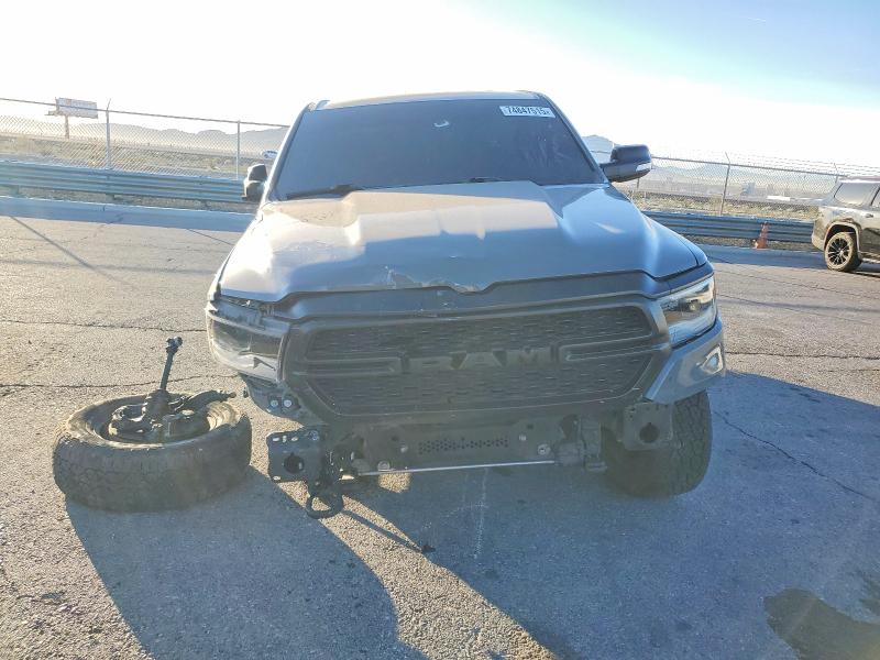 Photo 5 from auction – 2020 RAM 1500 with VIN 1C6SRFFT3LN382297