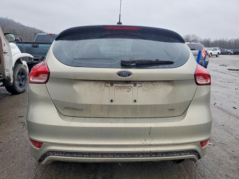 Photo 6 from auction – 2015 FORD FOCUS SE with VIN 1FADP3K25FL209728