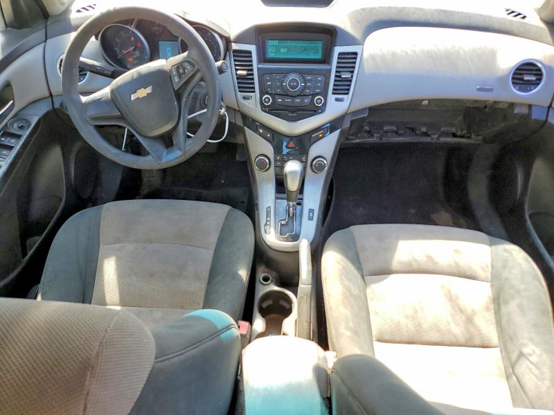 Photo 8 from auction – 2012 CHEVROLET CRUZE with VIN 1G1PC5SHXC7195485