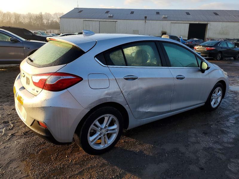Photo 3 from auction – 2018 CHEVROLET CRUZE with VIN 3G1BE6SM1JS551215