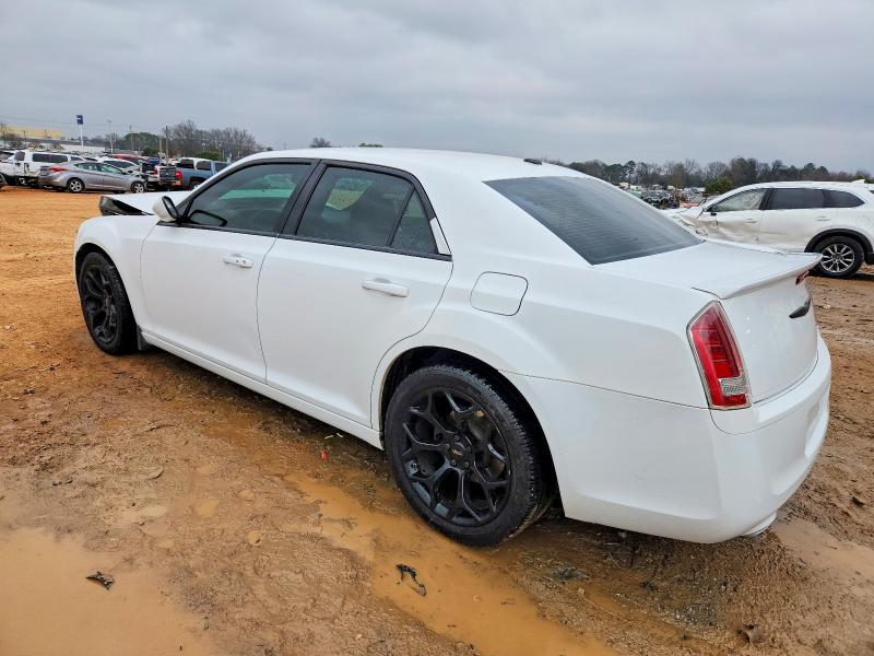Photo 2 from auction – 2013 CHRYSLER 300 S with VIN 2C3CCABG1DH658095