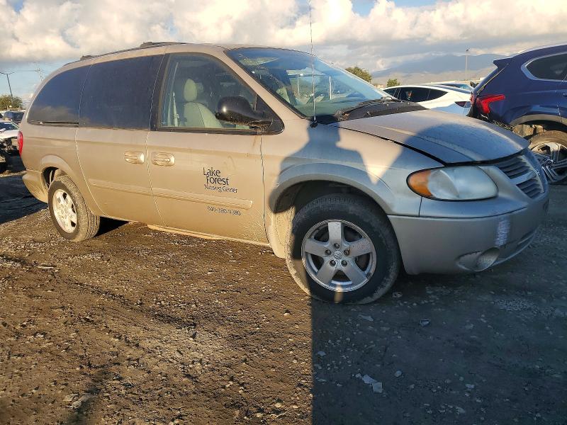 Фото 4 с аукциона – 2007 CHRYSLER GRAND CARA с VIN 2D8GP44L07R106939