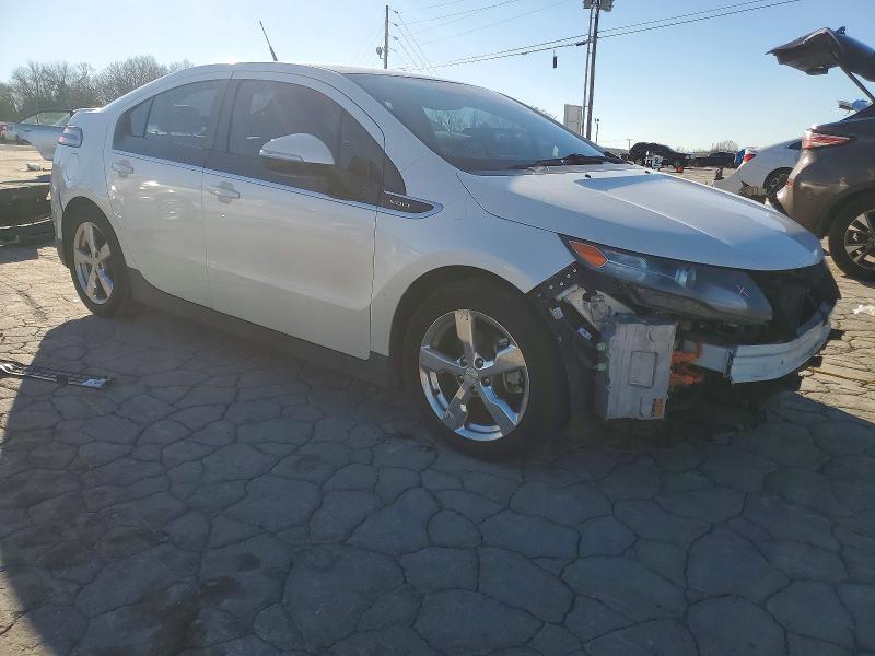 Photo 4 from auction – 2011 CHEVROLET VOLT with VIN 1G1RD6E40BU101456