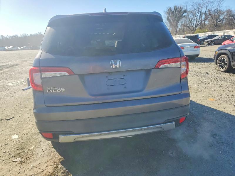 Photo 6 from auction – 2019 HONDA PILOT with VIN 5FNYF5H53KB005258