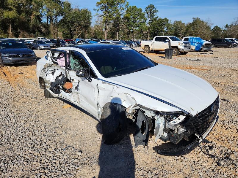 Photo 4 from auction – 2020 HYUNDAI SONATA LIM with VIN 5NPEH4J22LH020019