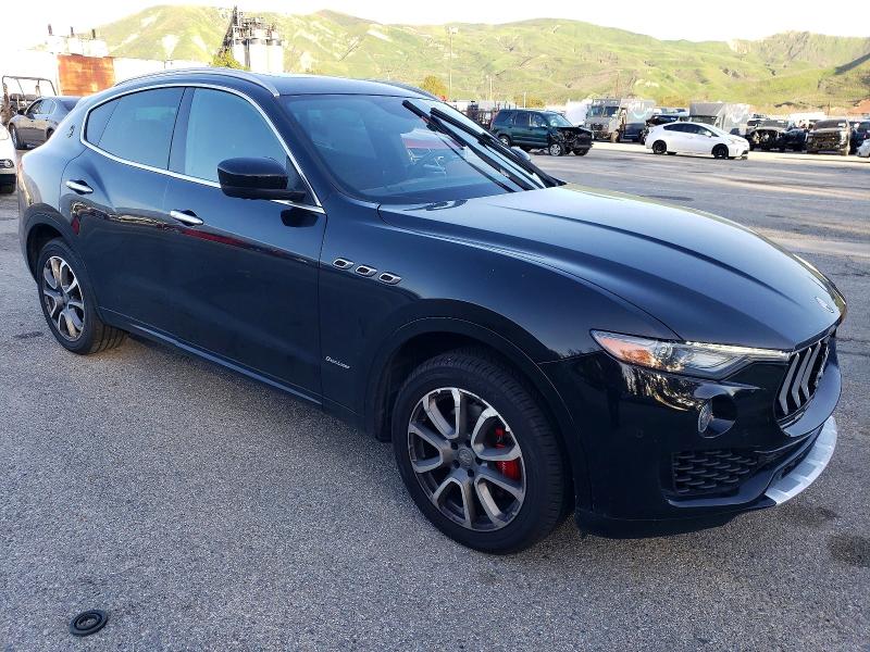 Photo 4 from auction – 2018 MASERATI LEVANTE with VIN ZN661XULXJX304349