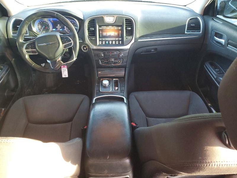 Photo 8 from auction – 2018 CHRYSLER 300 with VIN 2C3CCAAG6JH321032