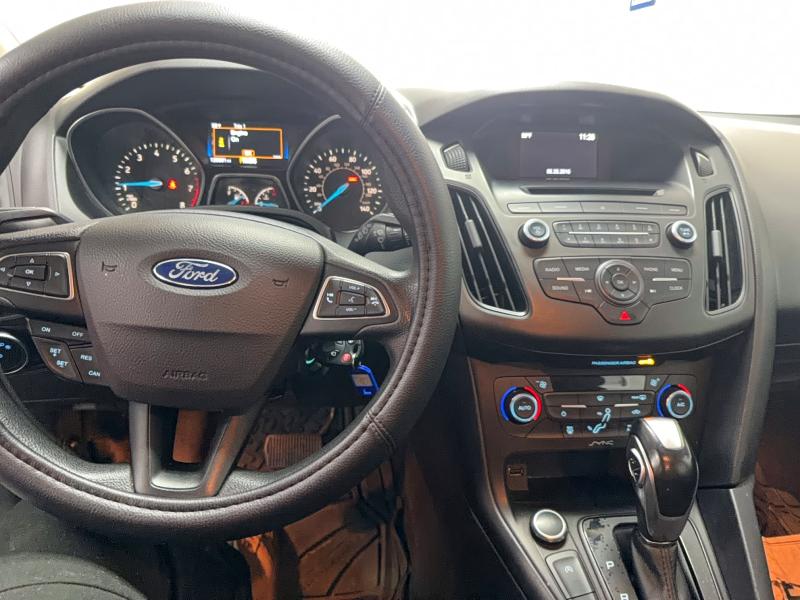 Photo 9 from auction – 2016 FORD FOCUS SE with VIN 1FADP3KE0GL371522