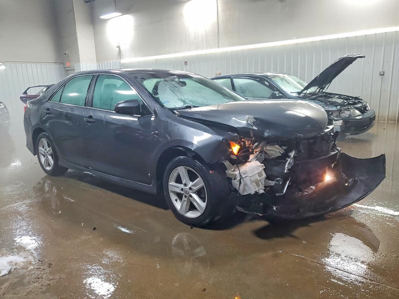 Photo 4 from auction – 2013 TOYOTA CAMRY with VIN 4T1BF1FK3DU251983