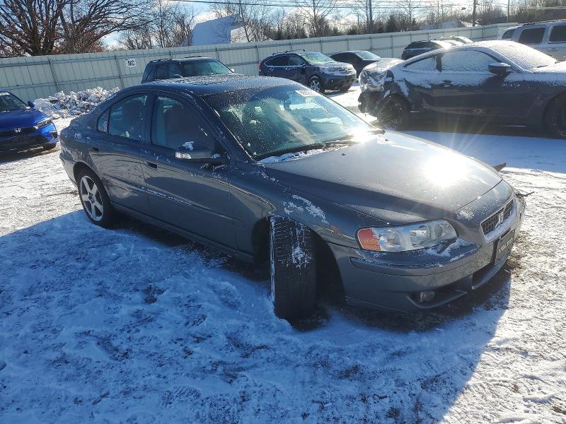 Photo 4 from auction – 2007 VOLVO S60 with VIN YV1RH527172614524