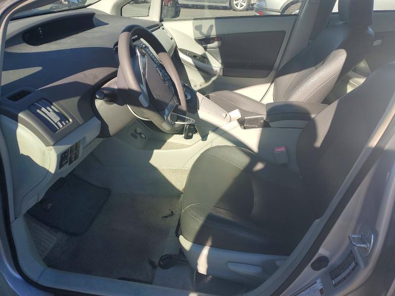 Photo 7 from auction – 2011 TOYOTA PRIUS with VIN JTDKN3DU6B1443291